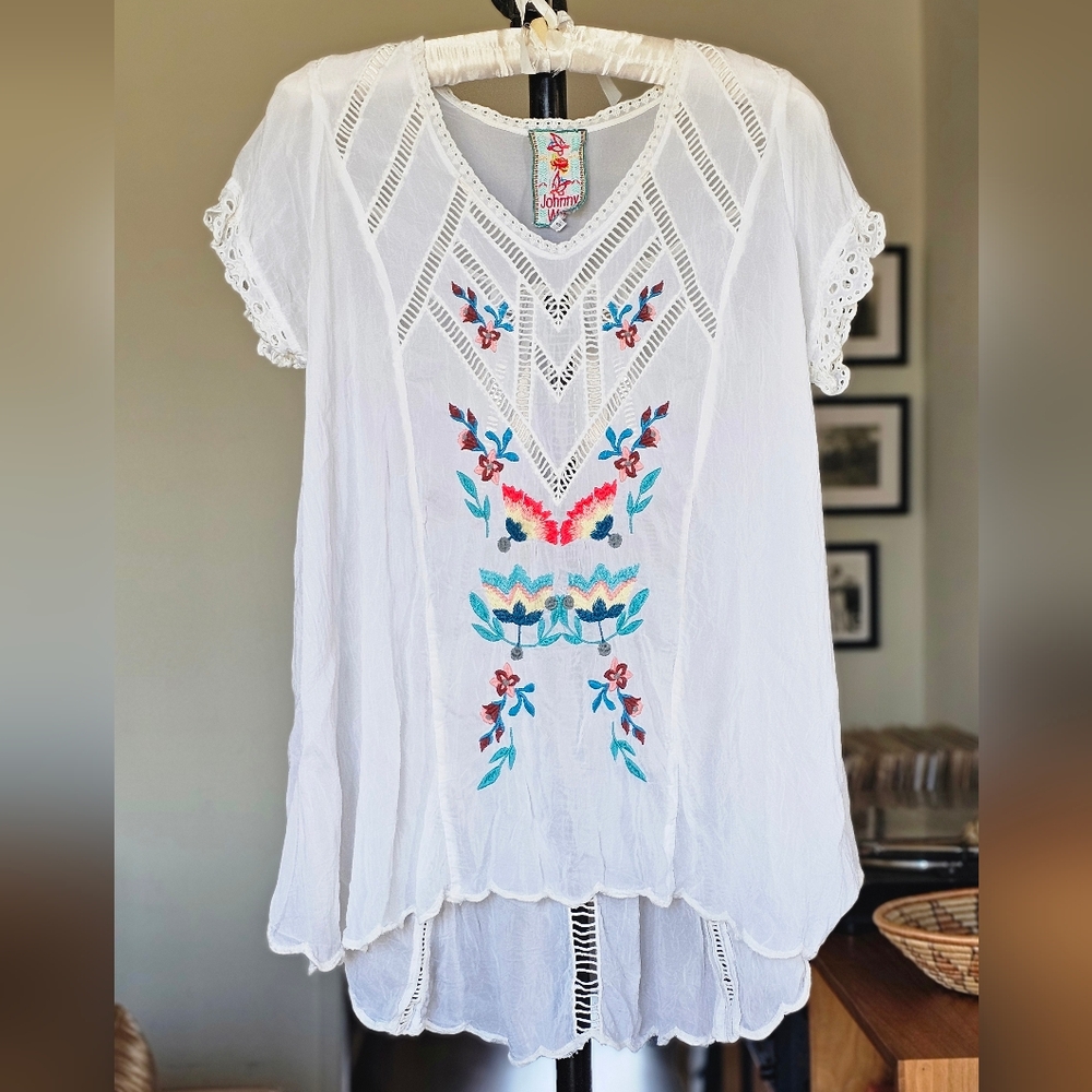 Johnny Was Vara Embroidered Floral Blouse